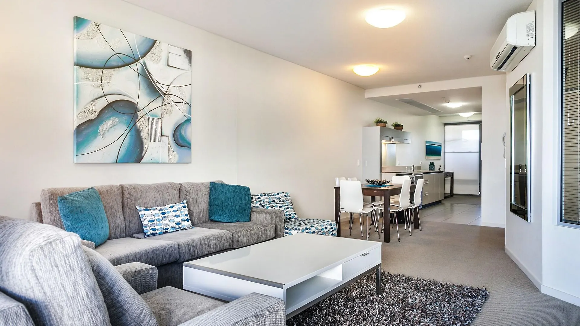 Monaco Caloundra Aparthotel
