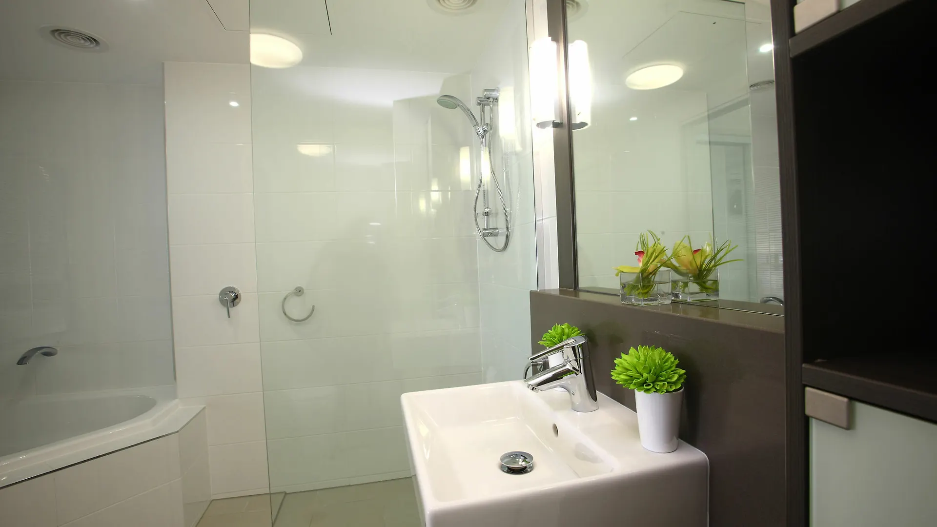 Monaco Caloundra Aparthotel 4*,  Australia