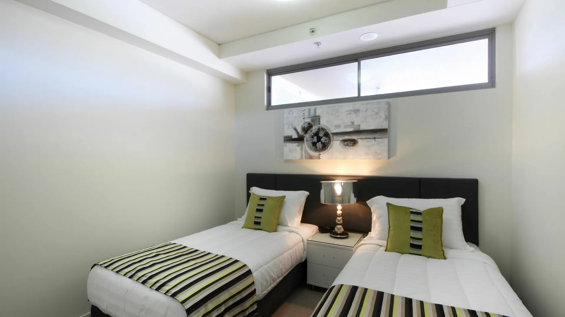 Monaco Caloundra Aparthotel